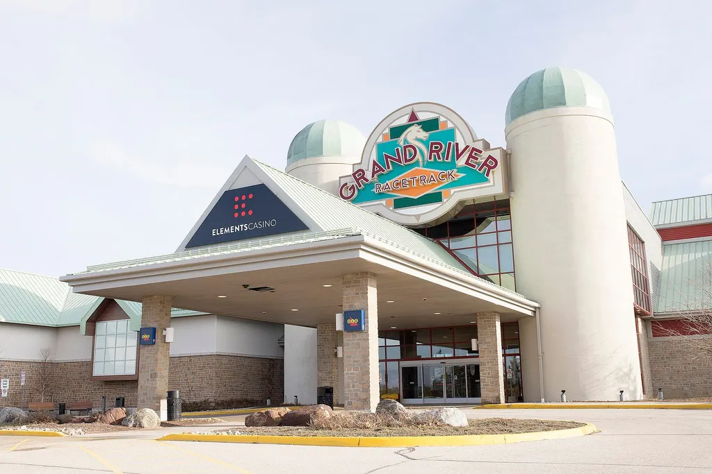 Main entrance to Elements Casino Grand River in Elora, Ontario — Elements Casino Grand River