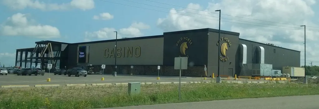 Gold Horse Casino seen from the street — Gold Horse Casino