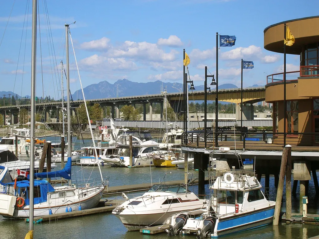 Marina pavilion and dock on the Fraser River — River Rock Casino Resort